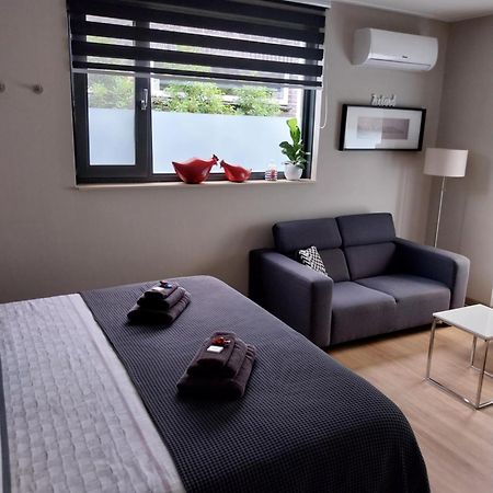 Elvis Presley Private Studio With Kitchen And Airconditioning Goes Exterior photo